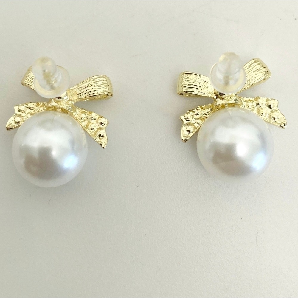 Gold Bow Stud Earrings 18K Faux Pearl Rhinestone Coquette Romantic 💖 - Picture 10 of 13